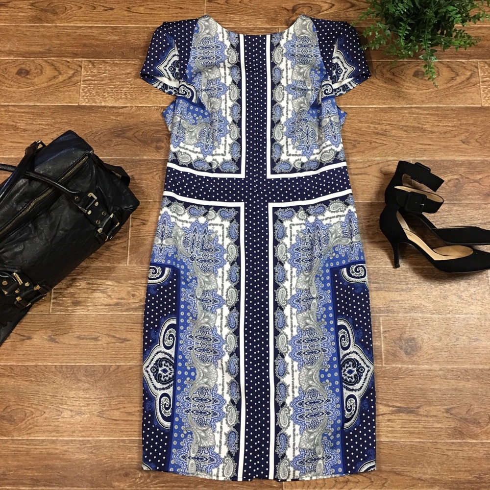 ✨Basler Blue/White Multi Print Sheath Dress✨
